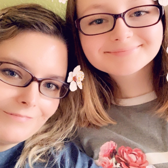 Meet your Posher, Candy - Picture 2 of 9